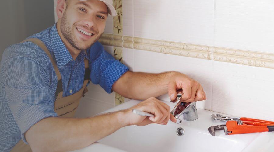 Expert burst pipe repair services in Corydon, IN